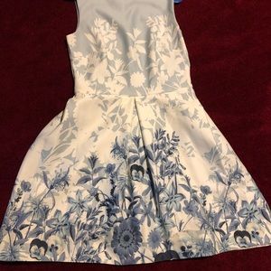 adorable appearance/ sun/ easter dress